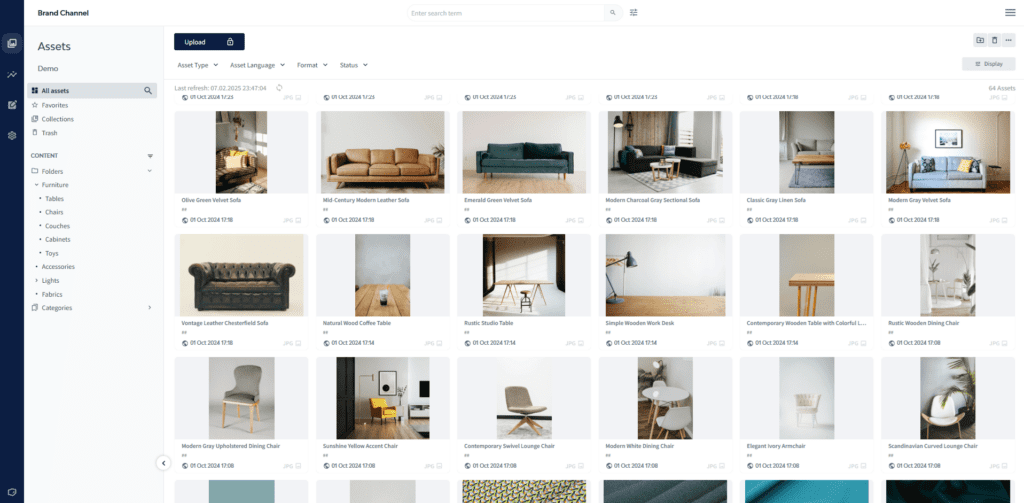 Das DemoUp Cliplister DAM zeigt Produktbilder von verschiedene Möbel.